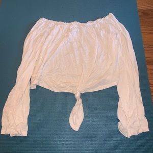 White off the shoulder knot crop top
